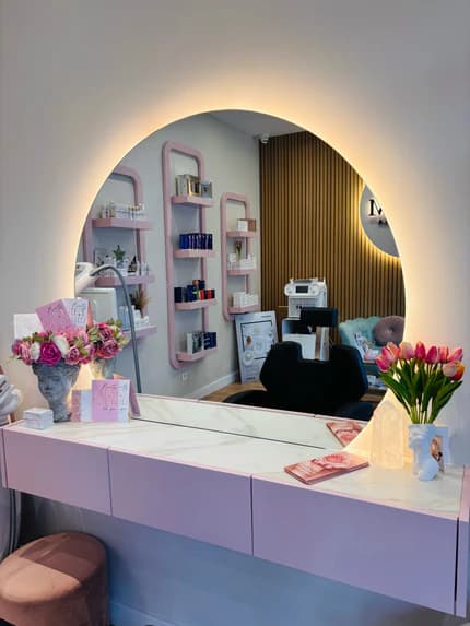 Bloom Beauty Marbella — studio
