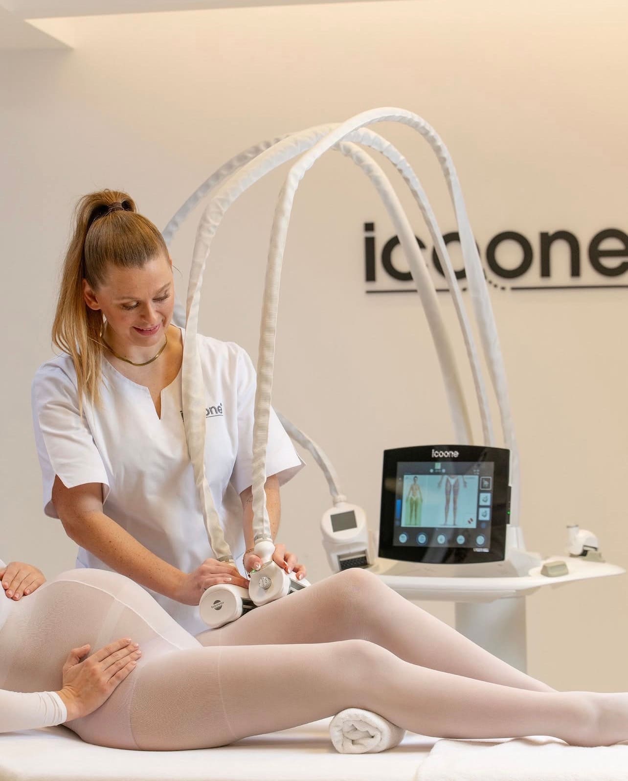ICOONE LÁSER MED BODY & FACE — tratamiento en Bloom Beauty